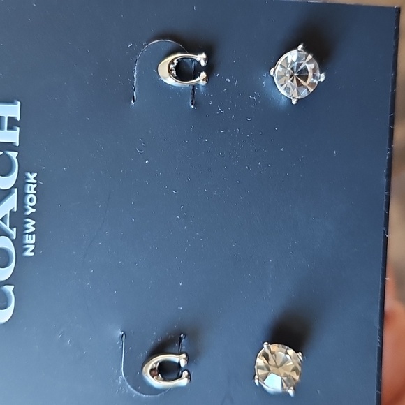 2 Pairs Of Coach Stud Earrings - Picture 2 of 4